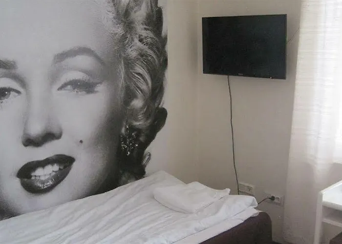 호텔 Pohjankievari 3*